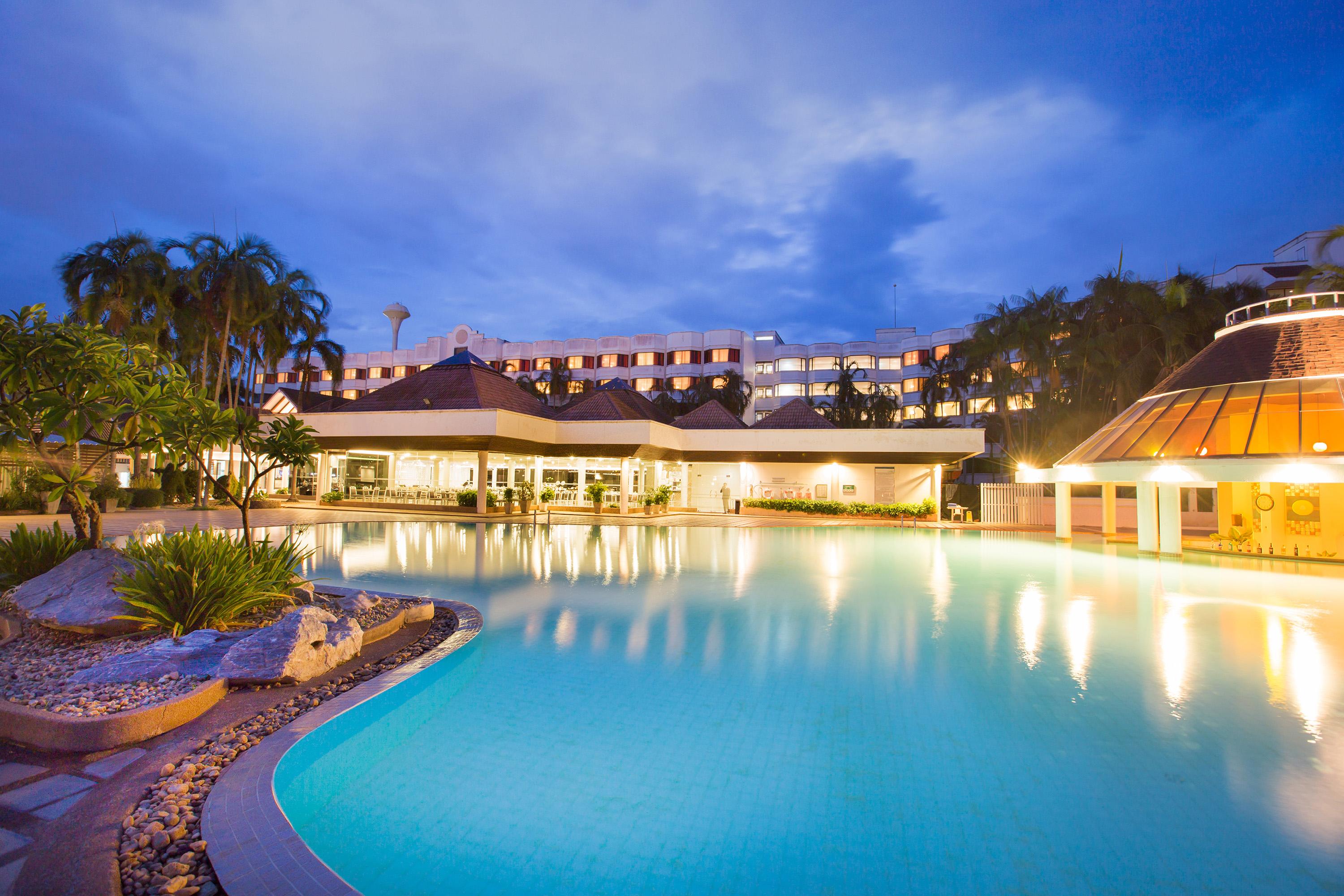 The Imperial Hotel & Convention Centre Phitsanulok Eksteriør billede